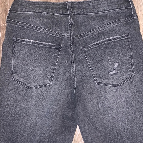 Jeans - Picture 4 of 5